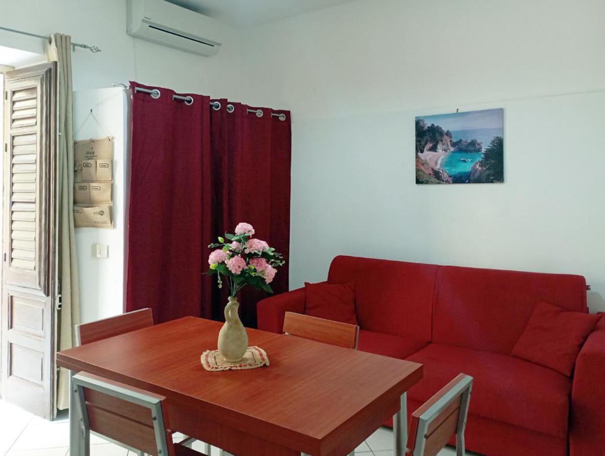 Don Vito'S Apartments 카스텔라마레델골포 외부 사진