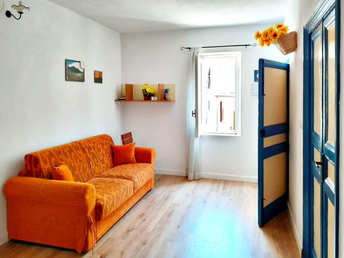 Don Vito'S Apartments 카스텔라마레델골포 외부 사진